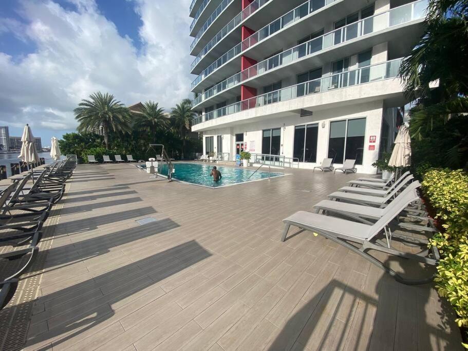 Beachwalk 1b 1b Apmt Amazing View 26a * Hallandale Beach